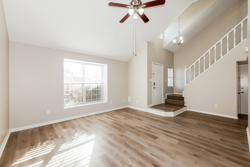 1,740/Mo, 4424 Cardamon Ct Indianapolis, IN 46237 Living Room View 2