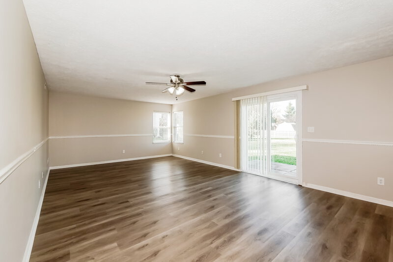 1,740/Mo, 4424 Cardamon Ct Indianapolis, IN 46237 Family Room View