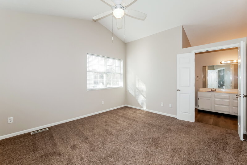 1,740/Mo, 4424 Cardamon Ct Indianapolis, IN 46237 Main Bedroom View