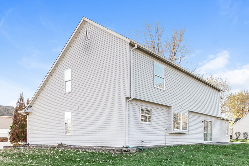 1,740/Mo, 4424 Cardamon Ct Indianapolis, IN 46237 Rear View