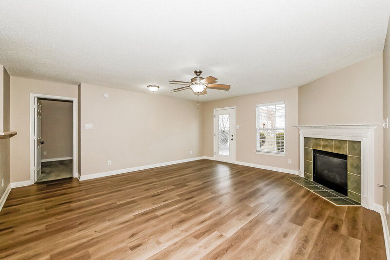 1,715/Mo, 8310 Weathervane Cir Indianapolis, IN 46239 Living Room View