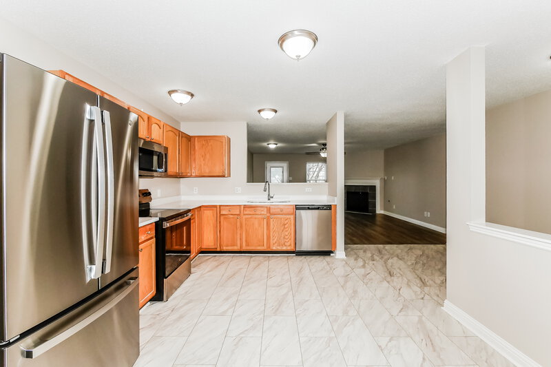 1,715/Mo, 8310 Weathervane Cir Indianapolis, IN 46239 Kitchen View