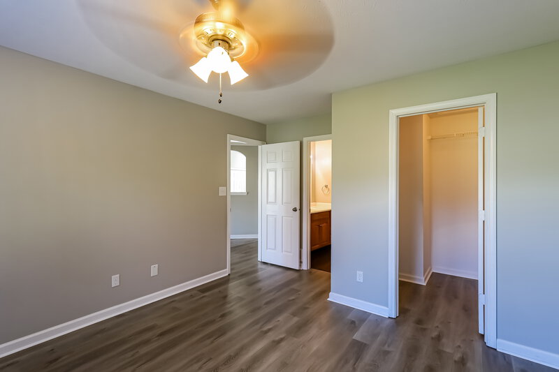 1,750/Mo, 4234 Ansar Ln Indianapolis, IN 46254 Main Bedroom View