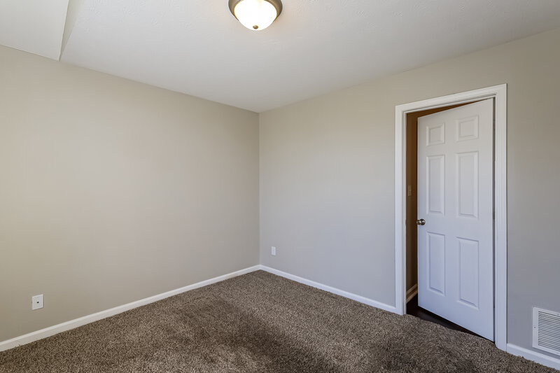1,750/Mo, 4234 Ansar Ln Indianapolis, IN 46254 Bedroom View