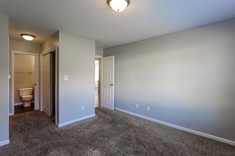 1,750/Mo, 4234 Ansar Ln Indianapolis, IN 46254 Bedroom View 4