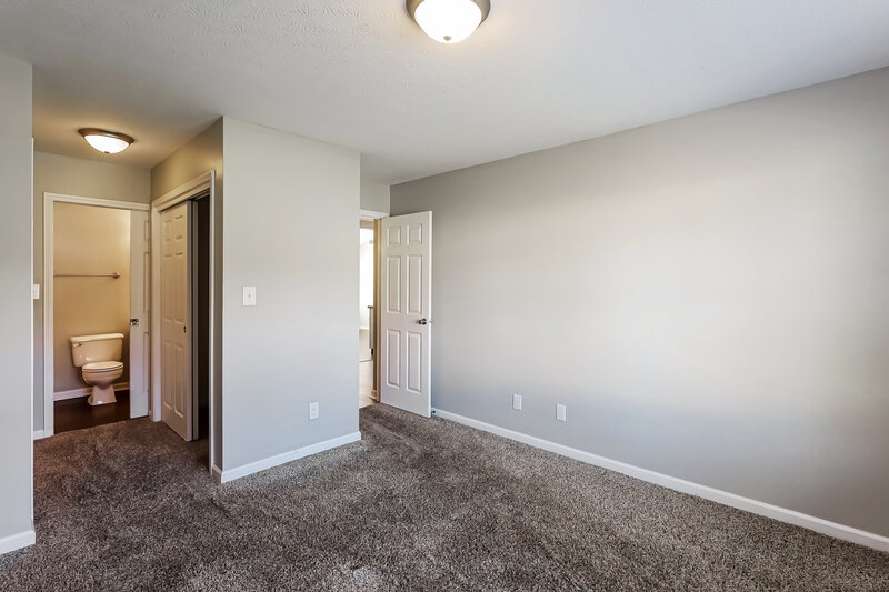 1,750/Mo, 4234 Ansar Ln Indianapolis, IN 46254 Bedroom View 5