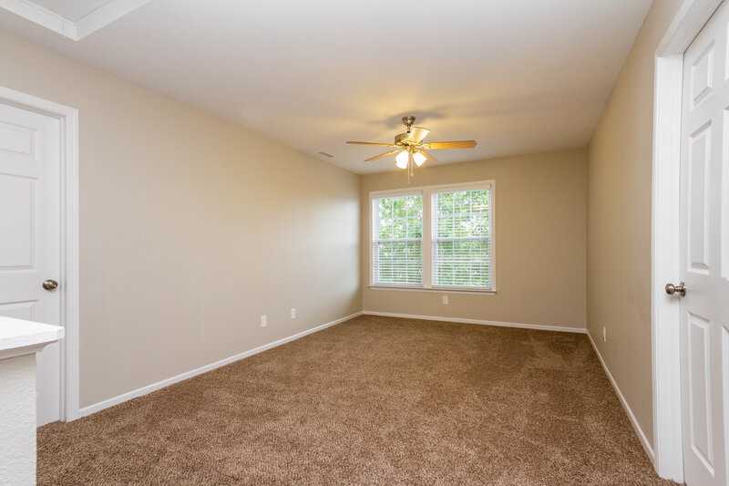 1,515/Mo, 1626 Blue Grass Pkwy Greenwood, IN 46143 Master Bedroom View