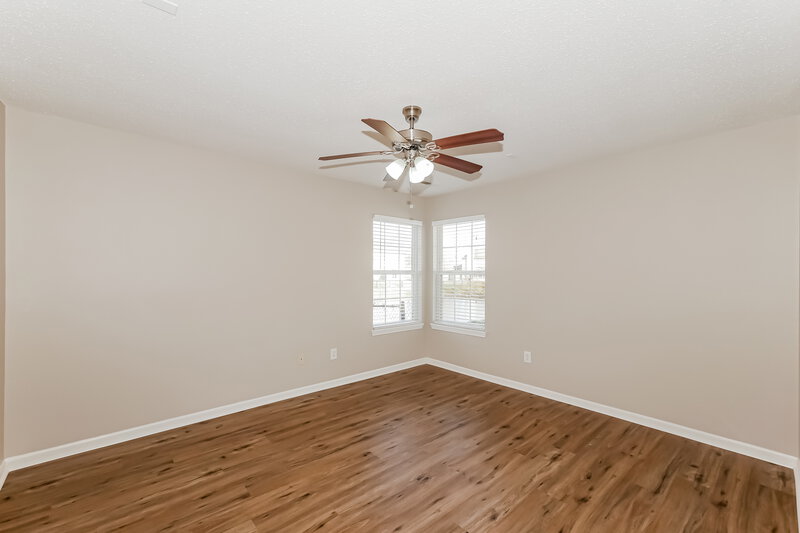 1,695/Mo, 648 Cloverfield Ln Greenwood, IN 46143 Main Bedroom View