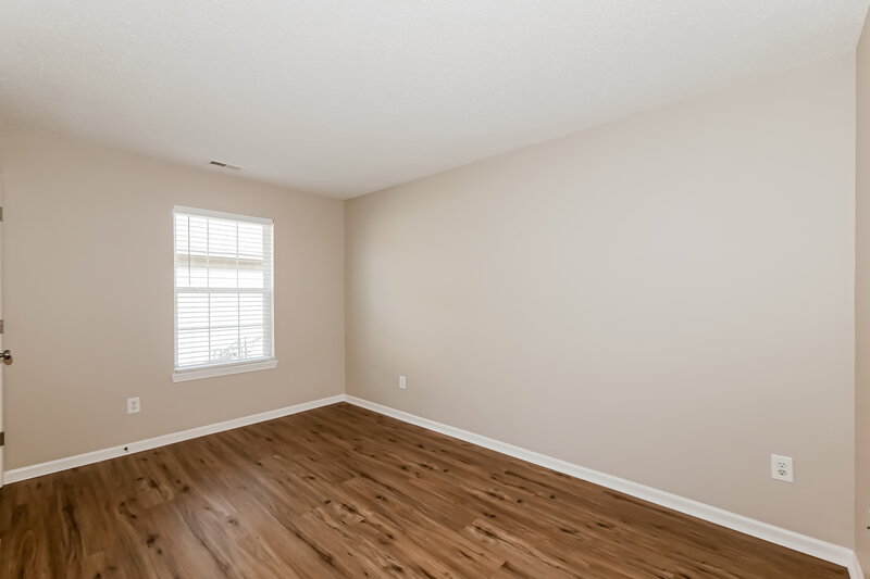 1,695/Mo, 648 Cloverfield Ln Greenwood, IN 46143 Bedroom View