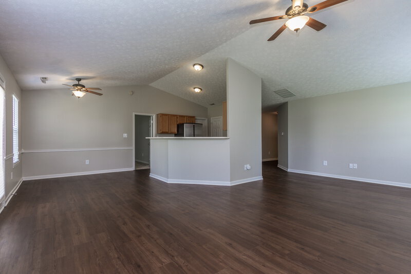 1,420/Mo, 2527 Gadwall Cir Indianapolis, IN 46234 Living Area View