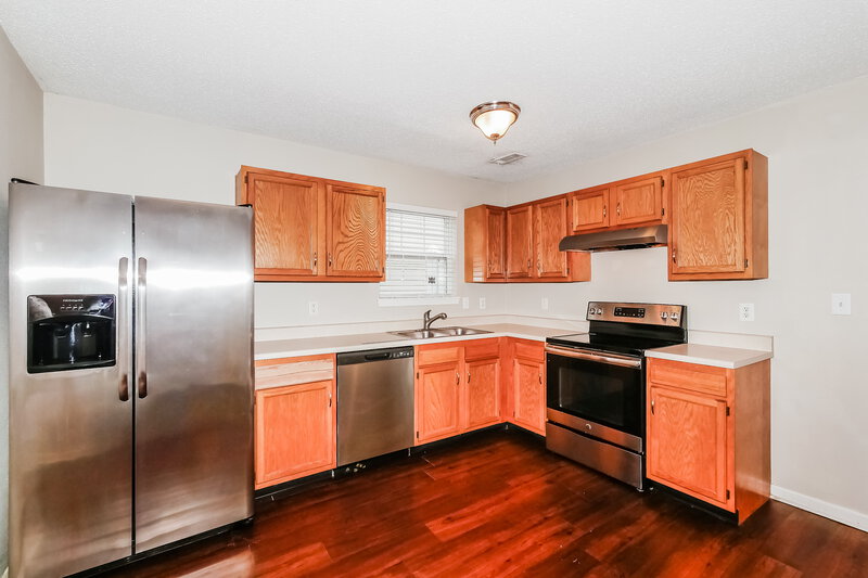 2,620/Mo, 15469 Fawn Meadow Dr Noblesville, IN 46060 Kitchen View 2