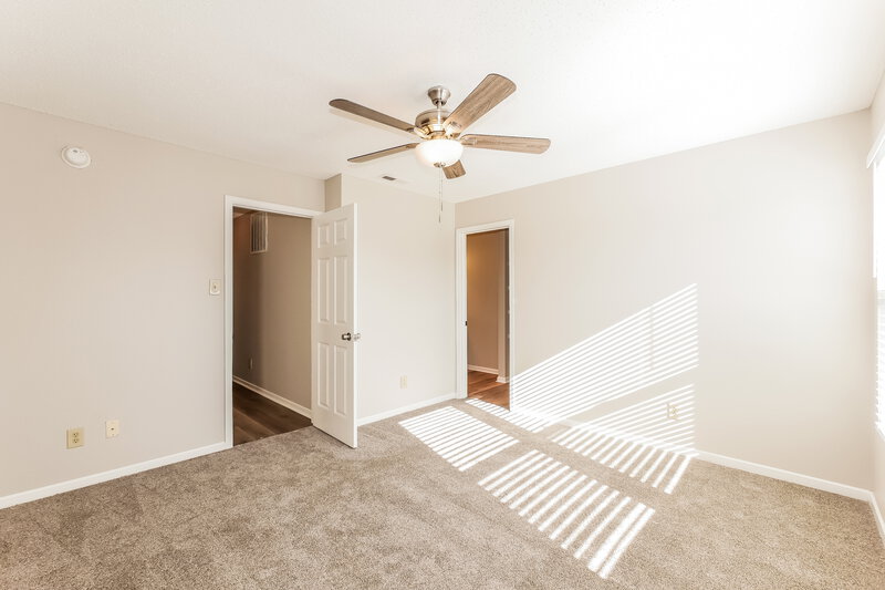 1,645/Mo, 8036 States Bend Dr Indianapolis, IN 46239 Main Bedroom View