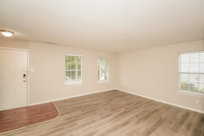 2,170/Mo, 12105 Brushfield Ln Fishers, IN 46037 Family Room View