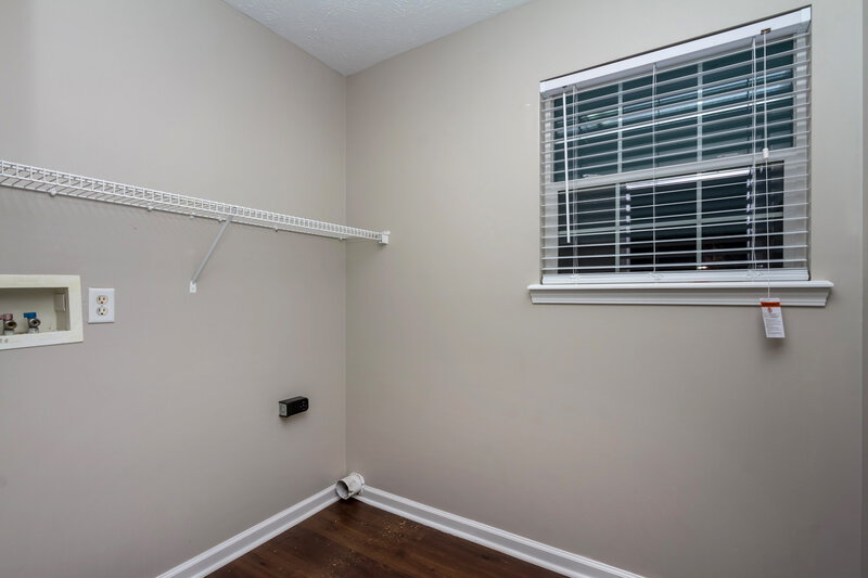 1,450/Mo, 10513 Dark Star Dr Indianapolis, IN 46234 Laundry Room View