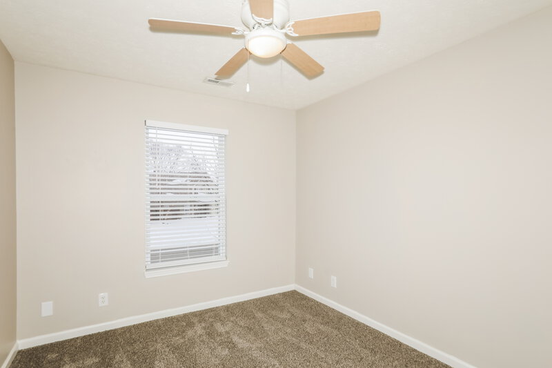 2,070/Mo, 1540 Round Lake Ct Lebanon, IN 46052 Bedroom View