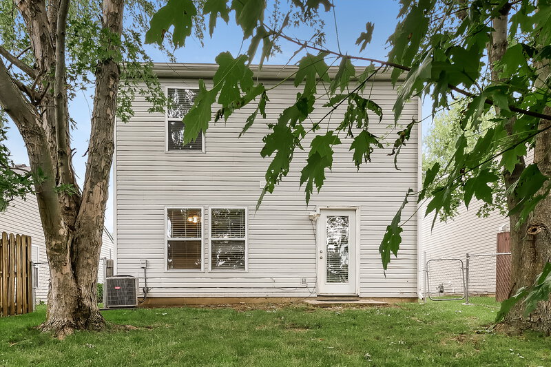 1,920/Mo, 441 Overland Dr Greenwood, IN 46143 Rear View
