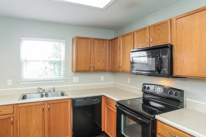 1,825/Mo, 9170 Amberleigh Dr Plainfield, IN 46168 Misc View 4