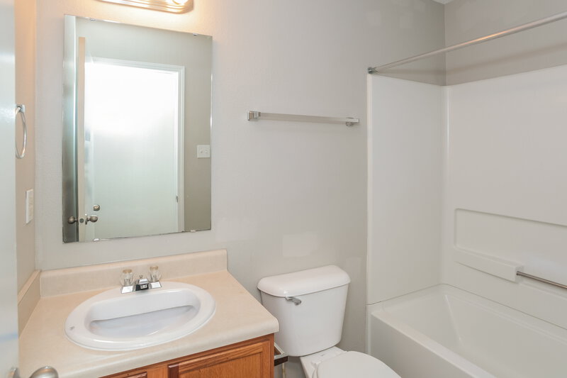 1,825/Mo, 9170 Amberleigh Dr Plainfield, IN 46168 Misc View 12