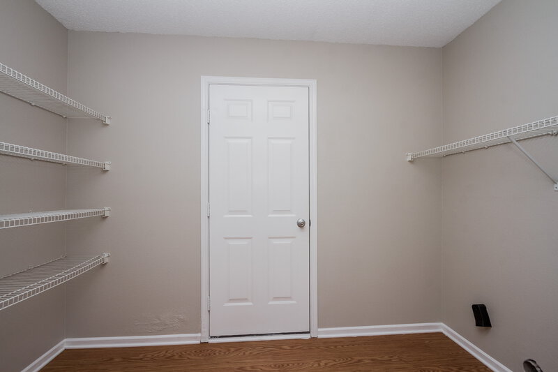 1,720/Mo, 1929 Orchid Bloom Dr Indianapolis, IN 46231 Walk In Closet View
