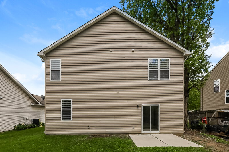 2,045/Mo, 8006 Ithaca Way Indianapolis, IN 46239 Rear View