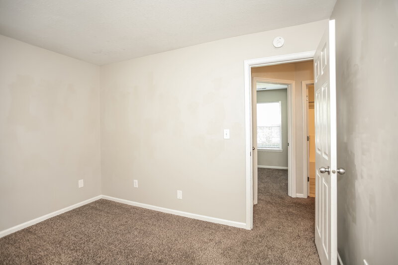 1,910/Mo, 12044 Pepperwood Dr Indianapolis, IN 46236 Bedroom View 2