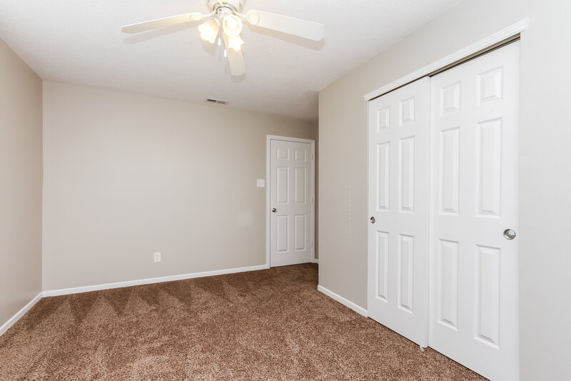 1,755/Mo, 3404 Summer Breeze Cir Indianapolis, IN 46239 Bedroom View 3