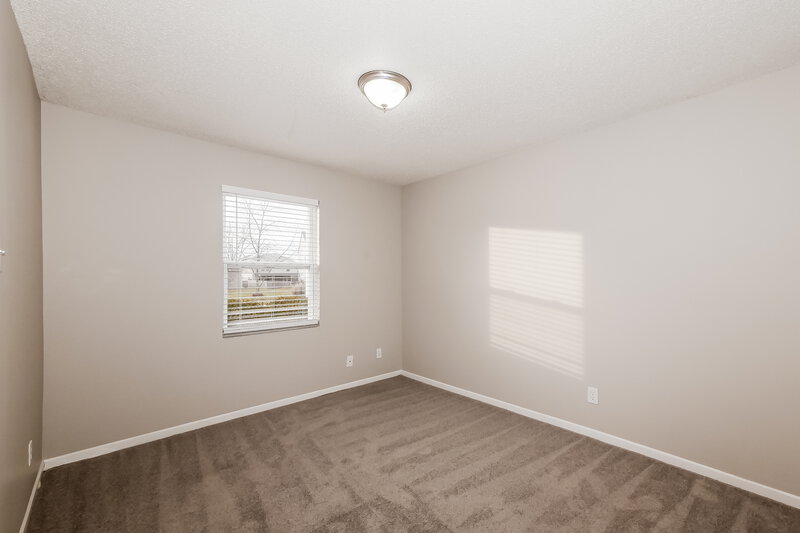 1,740/Mo, 2069 Prairie Sky Ln Greenwood, IN 46143 Bedroom View