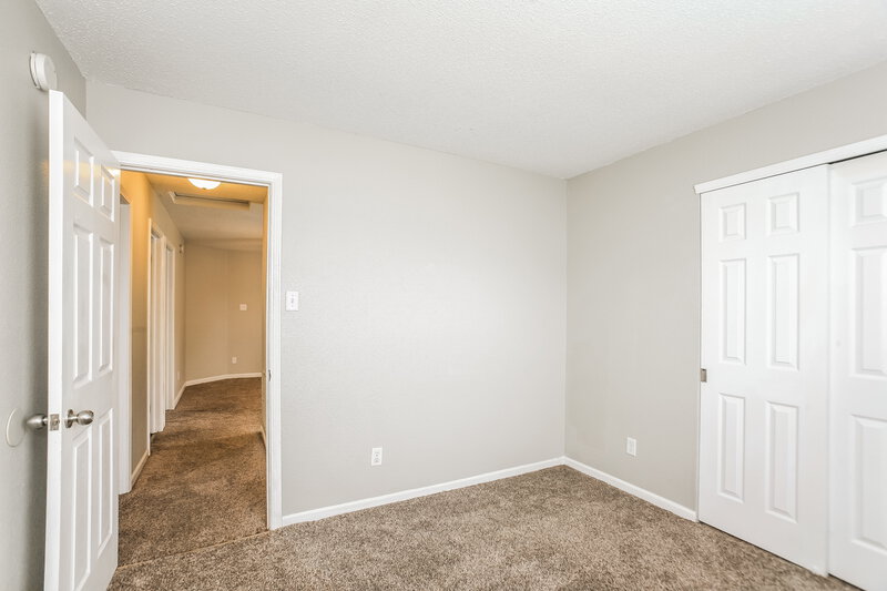 0/Mo, 10894 Glenayr Dr Camby, IN 46113 Bedroom View 2