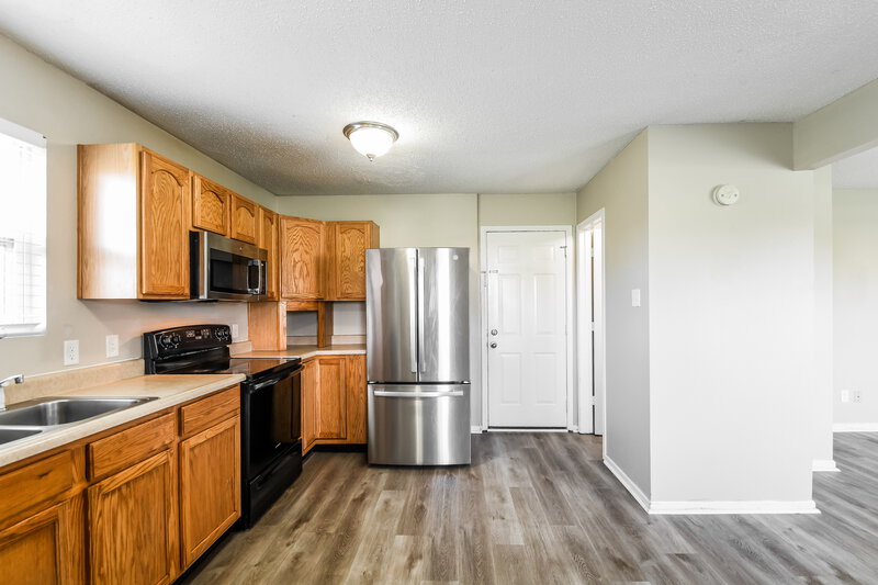1,660/Mo, 7930 Caraway Ln Indianapolis, IN 46239 Kitchen View