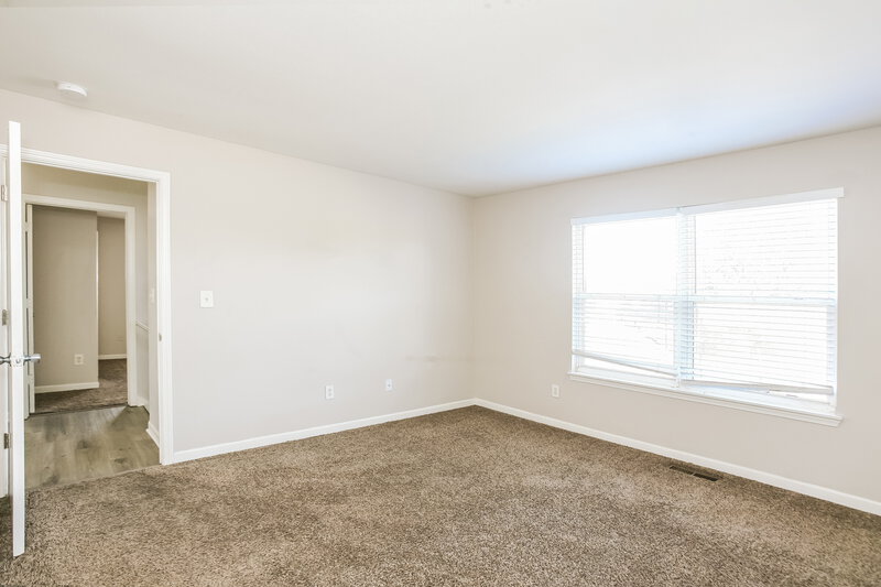 1,795/Mo, 10411 Hornton St Indianapolis, IN 46236 Main Bedroom View 2