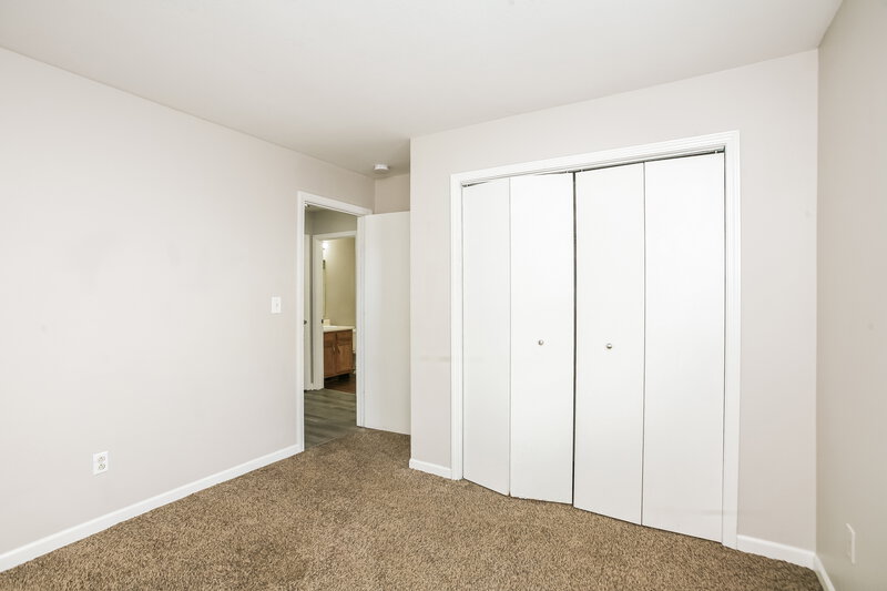 1,795/Mo, 10411 Hornton St Indianapolis, IN 46236 Bedroom View