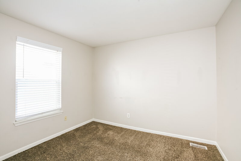1,795/Mo, 10411 Hornton St Indianapolis, IN 46236 Bedroom View 2
