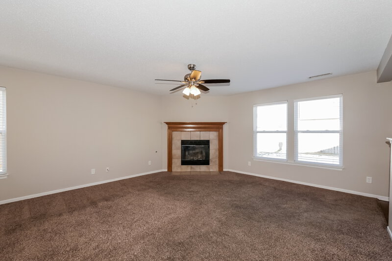 1,905/Mo, 10344 Carrington Way Indianapolis, IN 46234 Living Room View