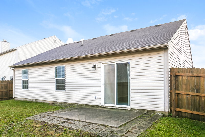 1,685/Mo, 10524 Day Star Dr Indianapolis, IN 46234 Rear View
