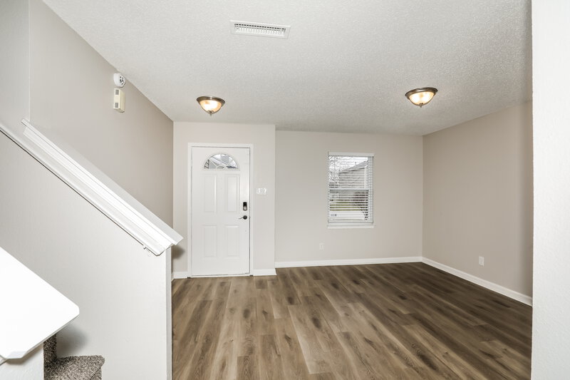 1,890/Mo, 8346 S Firefly Dr Pendleton, IN 46064 Living Room View 2