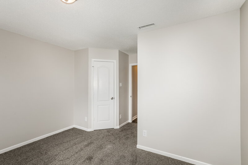 1,890/Mo, 8346 S Firefly Dr Pendleton, IN 46064 Bedroom View