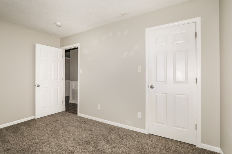 1,890/Mo, 6210 Carrie Cir Indianapolis, IN 46237 Bedroom View 3
