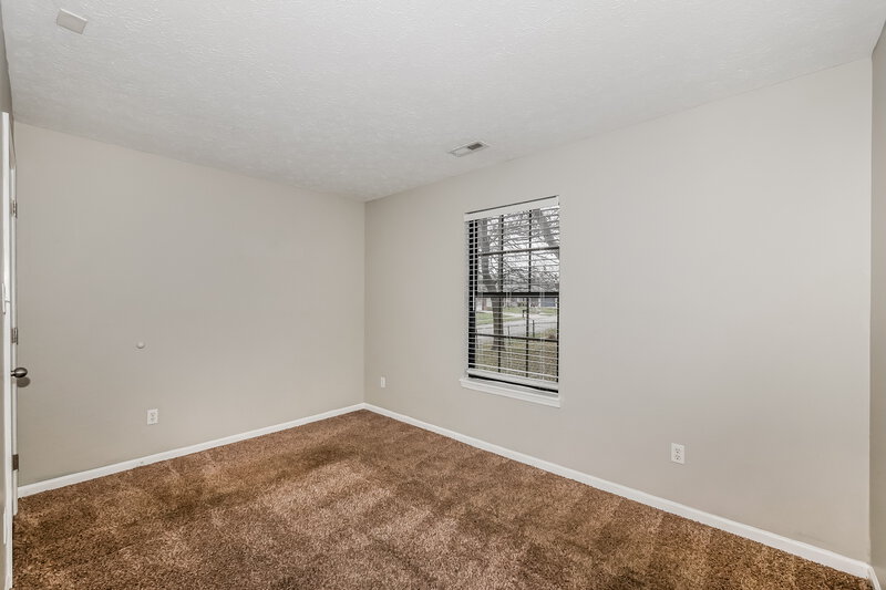 1,835/Mo, 6210 Carrie Cir Indianapolis, IN 46237 Misc View 13