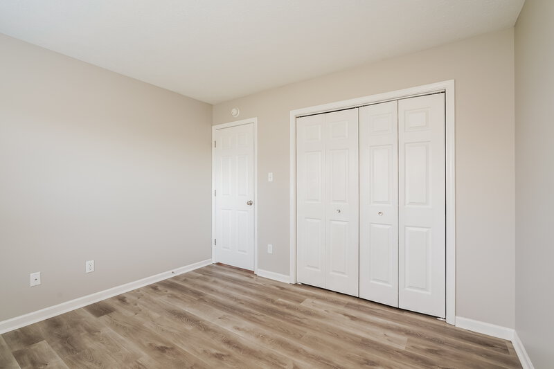 1,680/Mo, 6023 Janel Cir Indianapolis, IN 46237 Bedroom View 2