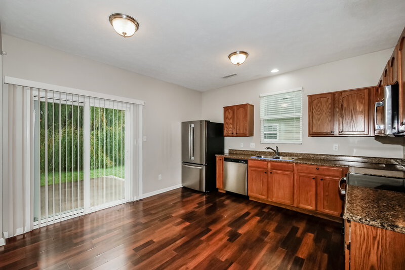 2,800/Mo, 19514 Kailey Way Noblesville, IN 46062 Kitchen View