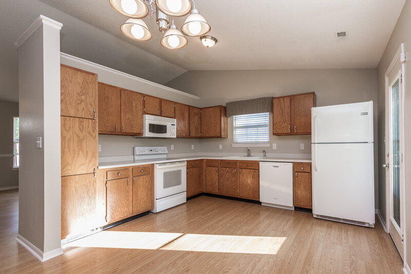 2,870/Mo, 4218 Useppa Ct Westfield, IN 46062 Kitchen View 2