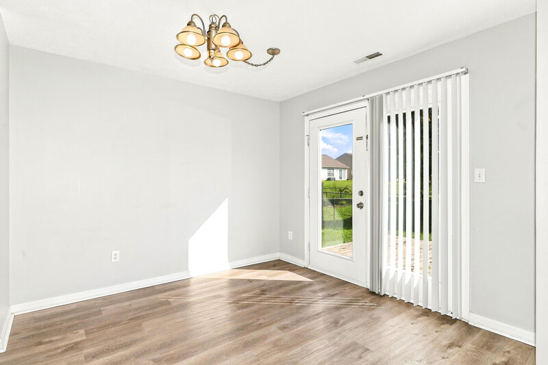 1,915/Mo, 8937 Hosta Way Camby, IN 46113 Dining Room View
