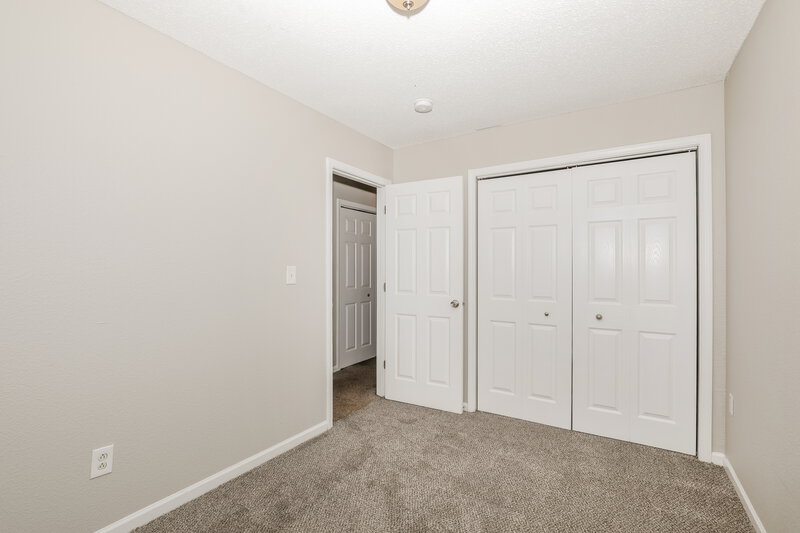 1,870/Mo, 8020 Lake Tree Cir Indianapolis, IN 46217 Bedroom View 4