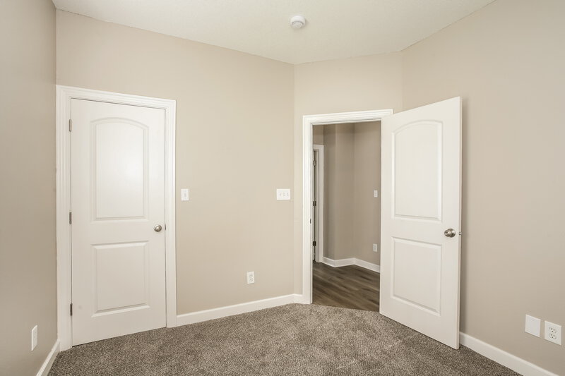 2,260/Mo, 6460 Dusty Laurel Dr Whitestown, IN 46075 Bedroom View 3