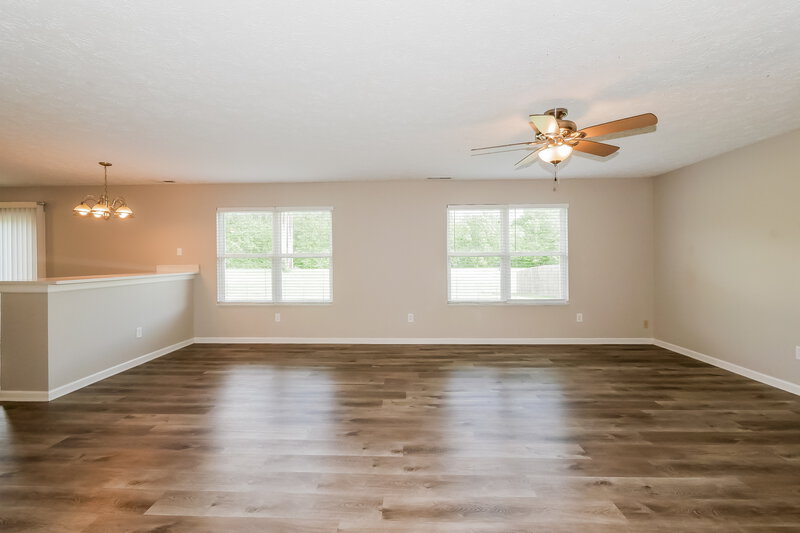 2,295/Mo, 8071 Wichita Hill Dr Indianapolis, IN 46217 Living Room View