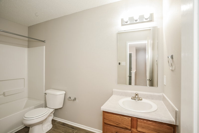 2,270/Mo, 9435 W Quarter Moon Dr Pendleton, IN 46064 Misc View 12