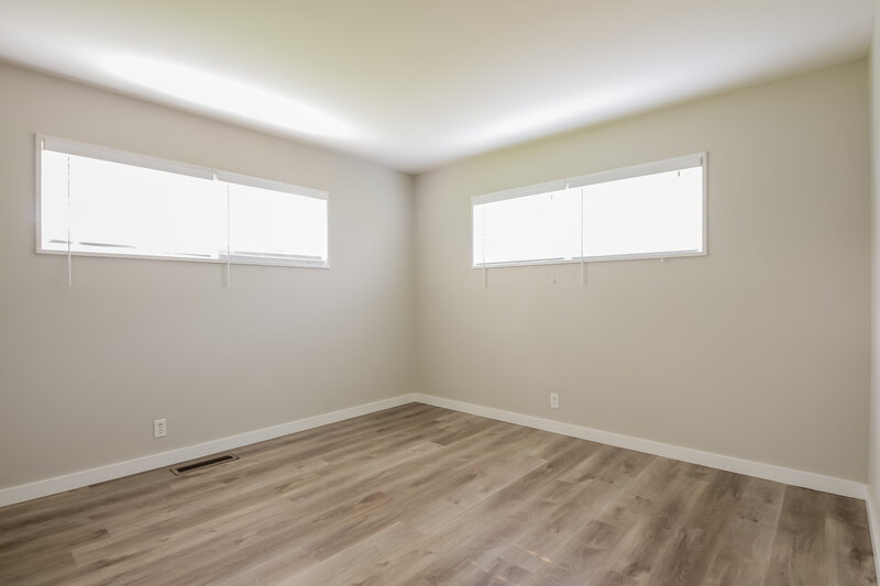 1,595/Mo, 2406 N Auburn St Speedway, IN 46224 Main Bedroom View