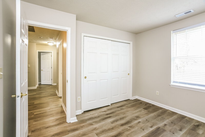 1,855/Mo, 2353 Salem Park Dr Indianapolis, IN 46239 Bedroom View 4