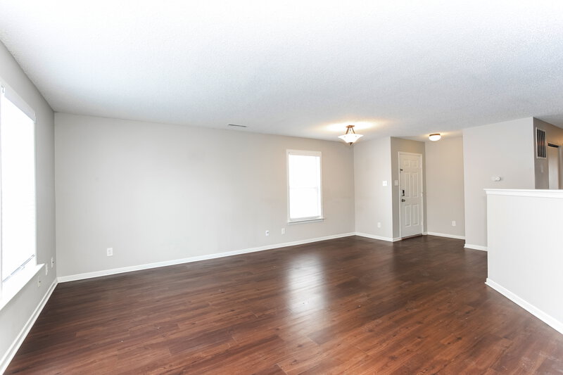 1,675/Mo, 728 Adagio Dr Greenwood, IN 46143 Living Room View