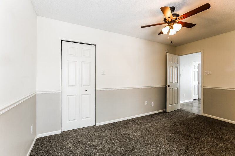 1,705/Mo, 35 Frostwood Ln Greenwood, IN 46143 Bedroom View